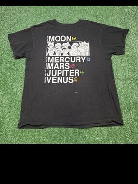 Sailor Moon T Shirt Women's Size L Black Short Sleeve Anime Tee Graphic Logo